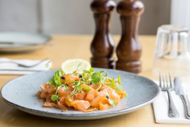 Classic Smoked Salmon Cocktail Trimmings 1KG