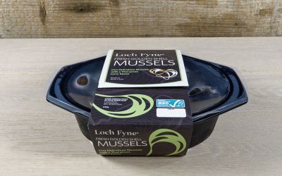 Fresh Mussels with Thai Green Sauce